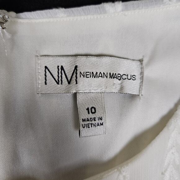 Neiman Marcus Crochet Embroidered Maxi Dress Tiered Boho Cottage White Beach 10 - Picture 13 of 16